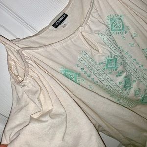 Off Shoulder Maiden Top